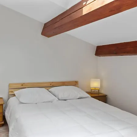La Frenaie - Quiet - Swimming Pool - Car Park Apartment *